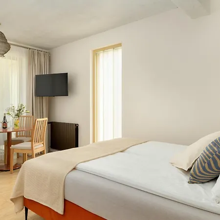 Szumimorze * Pogorzelica (Gmina Rewal)