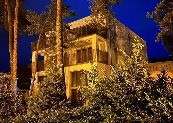 Szumimorze * Pogorzelica (Gmina Rewal)